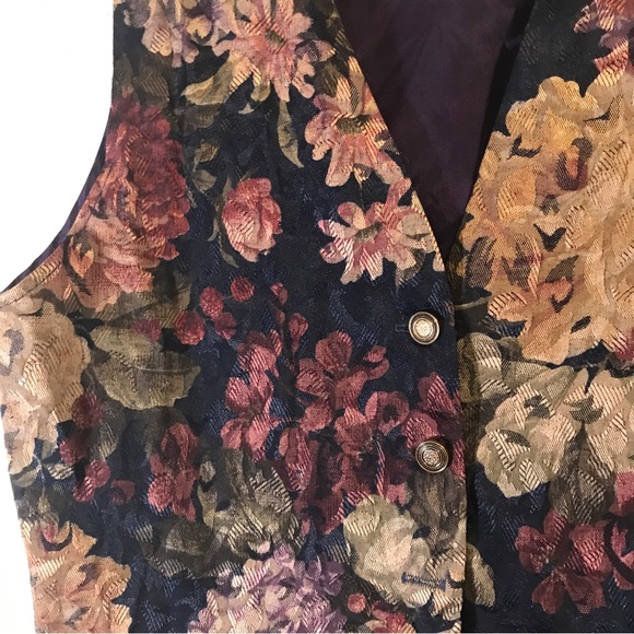 SOLD - NFS - Picture 4 of 8